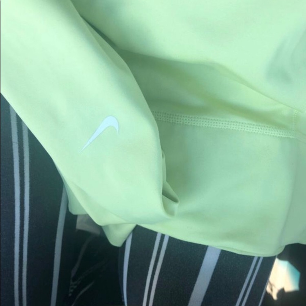 Women’s Nike Light Blue and Neon Leggings - Picture 6 of 6